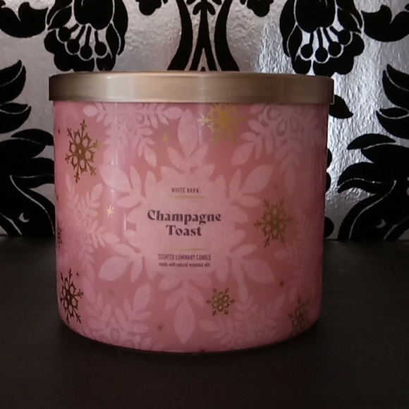 White Barn Accents Champagne Toast 3 Wick Candle Poshmark